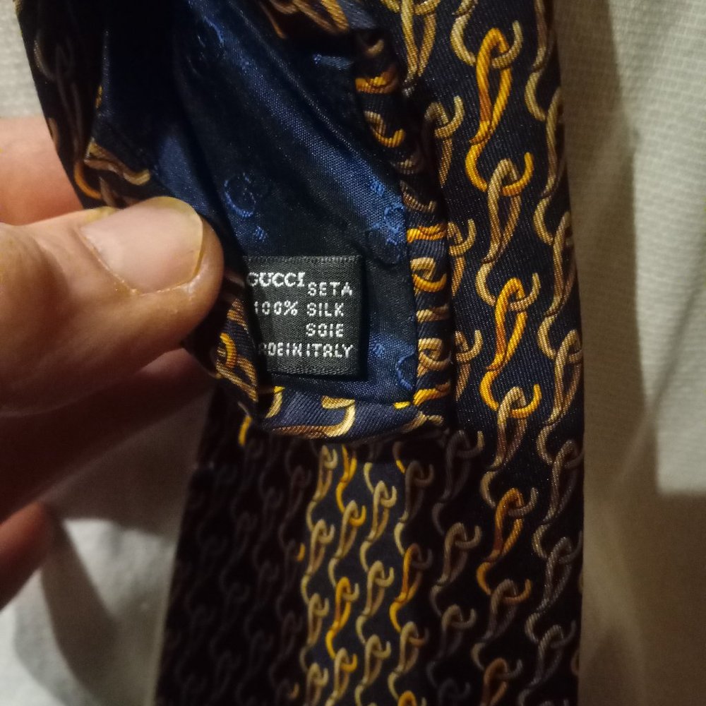 vintage GUCCI silk tie - Picture 5 of 8